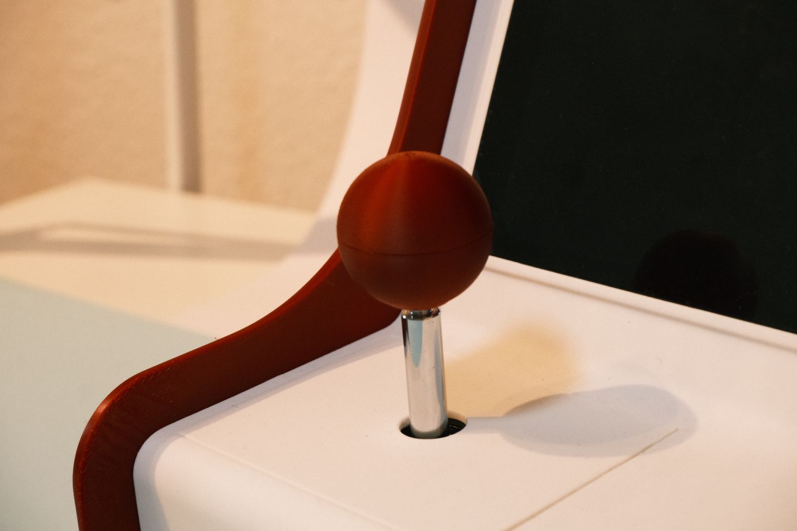 Roter Arcade-Joystick der Klicki-Box
